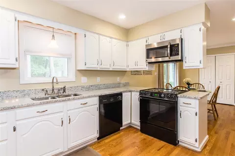 4112 Cobblestone Pl, Durham, NC 27707 photo 8