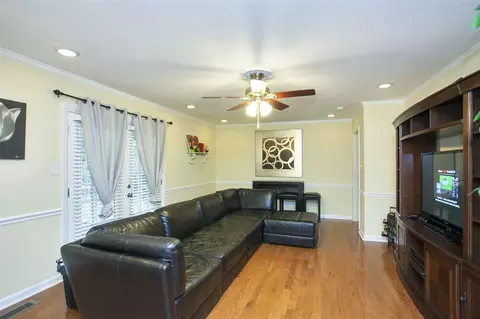 3829 Cole Mill Rd, Durham, NC 27712 photo 7