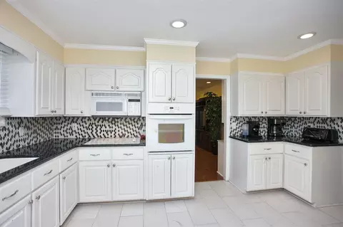 3829 Cole Mill Rd, Durham, NC 27712 photo 10