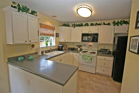 709 E Holding Ave, Wake Forest, NC 27587 photo 12