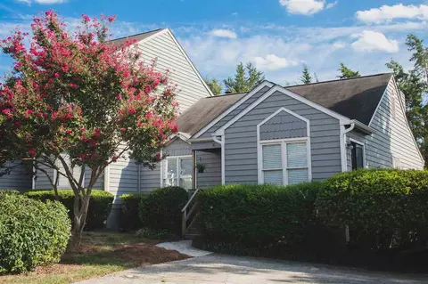 6 Applewood Sq, Durham, NC 27713 photo 1