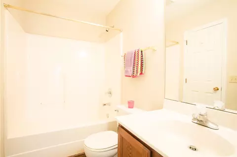 6 Applewood Sq, Durham, NC 27713 photo 18