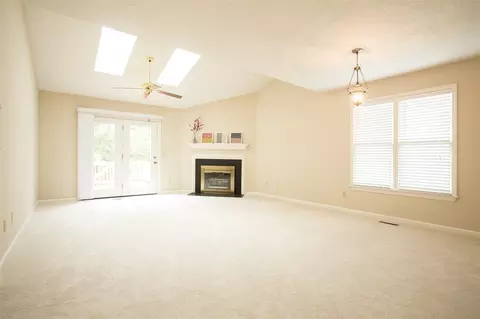 6 Applewood Sq, Durham, NC 27713 photo 10