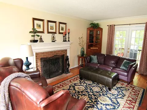 215 Old Fox Trl, Durham, NC 27713 photo 2