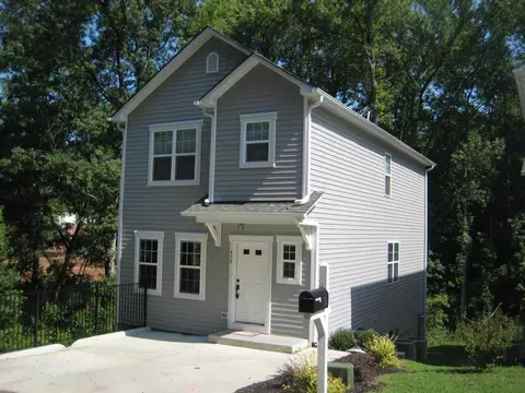 404 Baucom St, Apex, NC 27502 photo 2