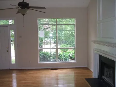 3312 Redgate Dr, Durham, NC 27703 photo 2