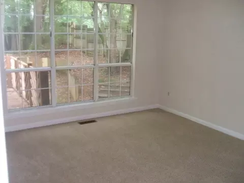 3312 Redgate Dr, Durham, NC 27703 photo 8
