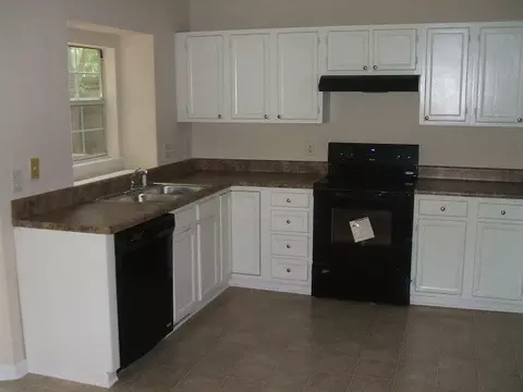 3312 Redgate Dr, Durham, NC 27703 photo 4