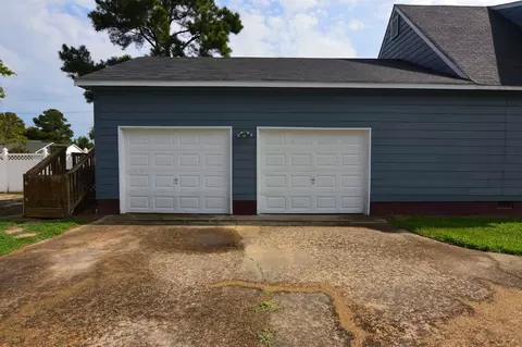 101 Rose Cir, Dunn, NC 28334 photo 4