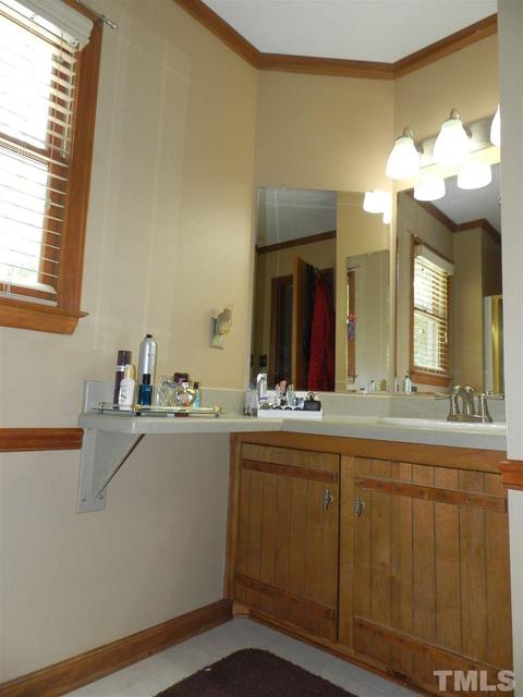 310 Whithorne Dr, Garner, NC 27529 photo 13