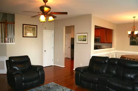 7727 Tanby Ct, Raleigh, NC 27613 photo 6