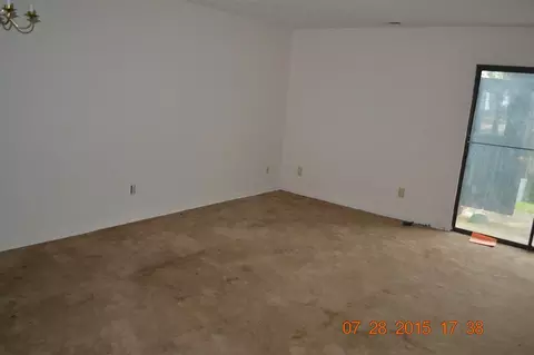 367 Kilarney Dr, Durham, NC 27703 photo 3