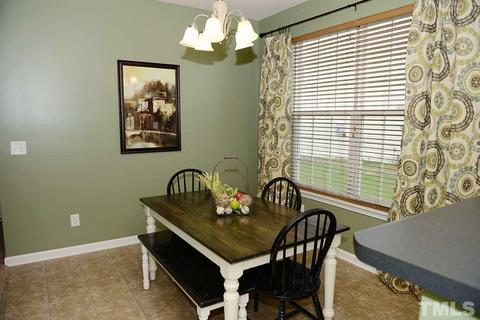 1802 Medallion Dr, Durham, NC 27704 photo 7