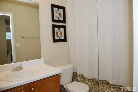 1802 Medallion Dr, Durham, NC 27704 photo 15