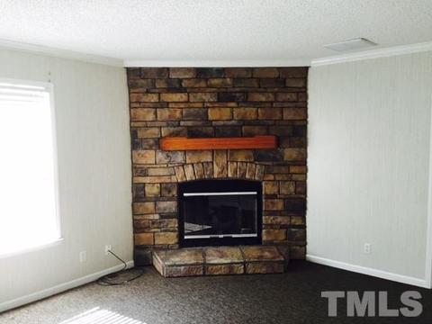 606 Peyton Ave, Durham, NC 27703 photo 4