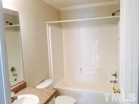 606 Peyton Ave, Durham, NC 27703 photo 15