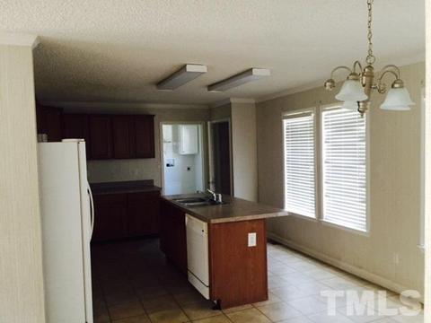 606 Peyton Ave, Durham, NC 27703 photo 9