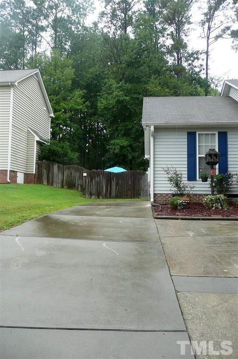 1653 Hall Blvd, Garner, NC 27529 photo 2