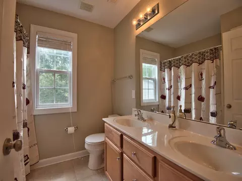 521 Panthers Run Dr, Durham, NC 27713 photo 22