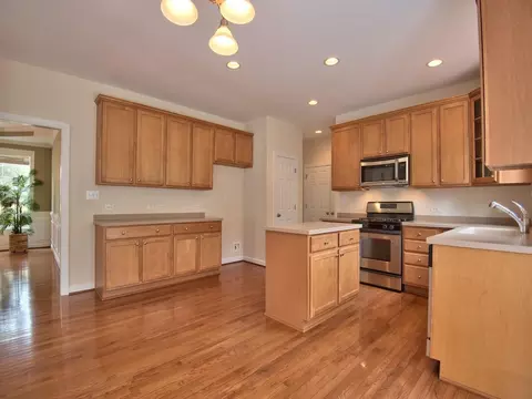 521 Panthers Run Dr, Durham, NC 27713 photo 10