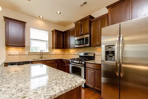 1506 Eagle Lodge Ln, Durham, NC 27703 photo 6