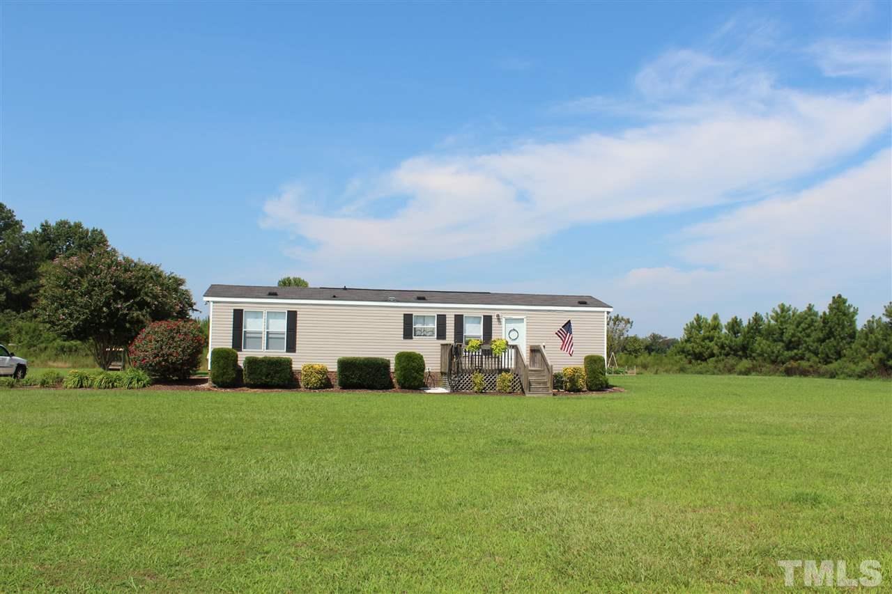 89 Strickland Rd, Dunn, NC 28334 photo 1