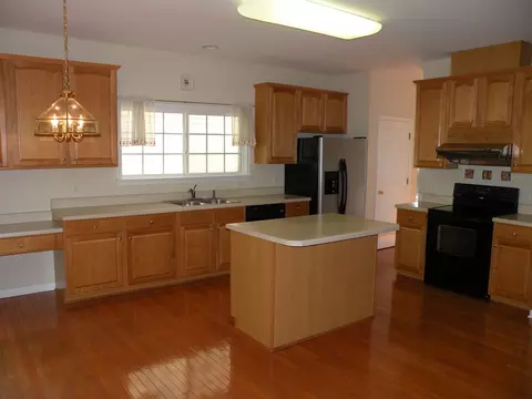 2016 Kilarney Ridge Loop, Cary, NC 27511 photo 5