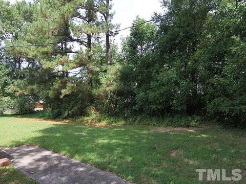 8 Hawaii Ct, Durham, NC 27713 photo 10
