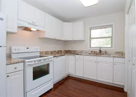 3920 Townsend St, Durham, NC 27704 photo 2