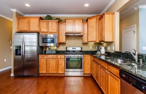 106 Chambers Field Ct, Durham, NC 27703 photo 4