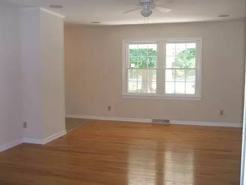 5003 Autumn Dr, Durham, NC 27712 photo 8
