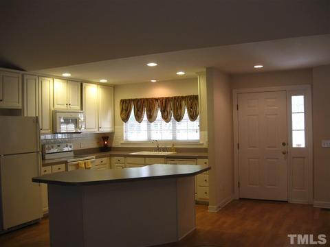 114 Baldwin Dr, Durham, NC 27712 photo 15