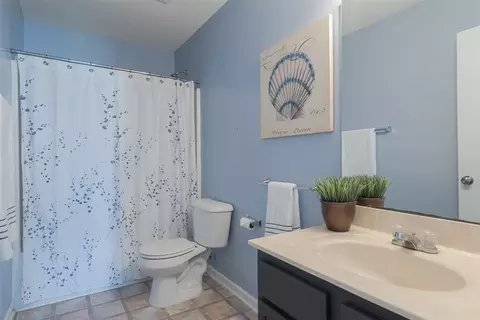 2 Red Spring Ct, Durham, NC 27703 photo 14