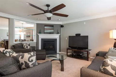 2 Red Spring Ct, Durham, NC 27703 photo 5