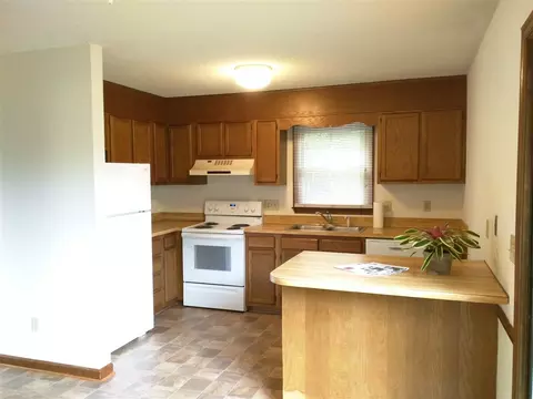 101 Electra Dr, Cary, NC 27513 photo 2