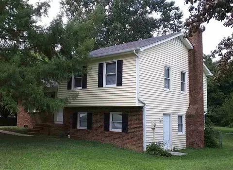 101 Electra Dr, Cary, NC 27513 photo 9