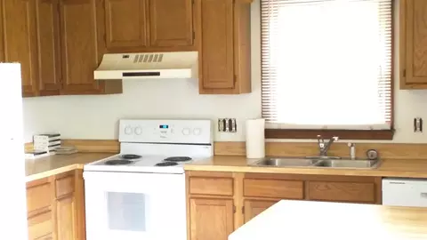 101 Electra Dr, Cary, NC 27513 photo 3