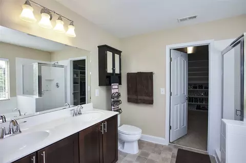 604 Piper Stream Cir, Cary, NC 27519 photo 13
