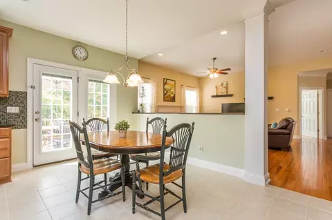 404 Powers Ferry Rd, Cary, NC 27519 photo 8