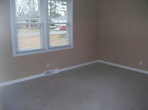 103 E D St, Erwin, NC 28339 photo 5