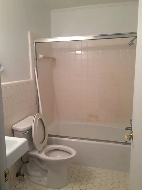 103 E D St, Erwin, NC 28339 photo 9