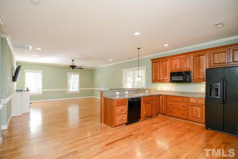 601 Edgewater Dr, Garner, NC 27529 photo 9
