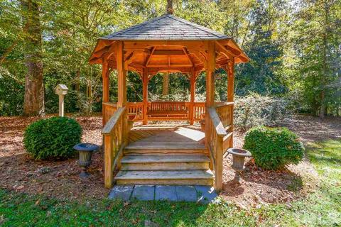601 Edgewater Dr, Garner, NC 27529 photo 5