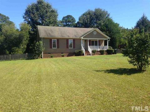 374 Marshall Ln, Smithfield, NC 27577 photo 4