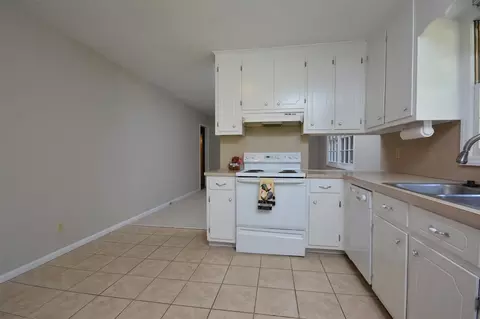 800 Torredge Rd, Durham, NC 27712 photo 10