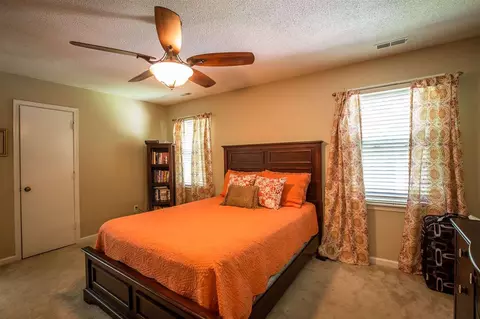 5302 Hadrian Dr, Durham, NC 27703 photo 12