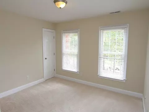 6009 Garrett Rd, Durham, NC 27707 photo 9