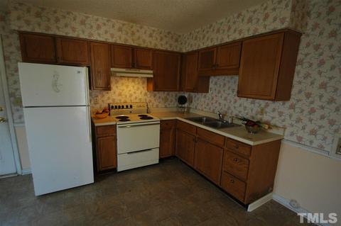 701 Piper St, Durham, NC 27704 photo 6