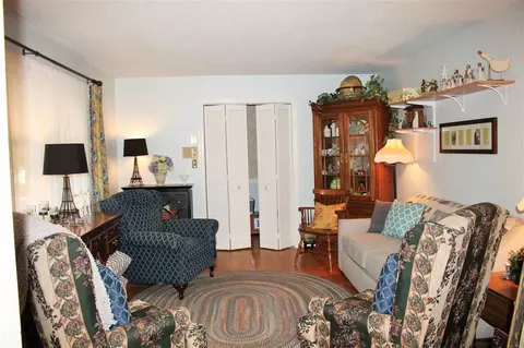 832 E Wait Ave, Wake Forest, NC 27587 photo 3