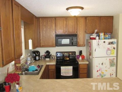 1012 Oak Twig Dr, Raleigh, NC 27603 photo 10